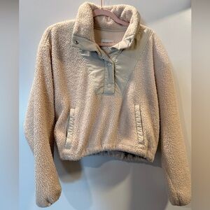 Abercrombie & Fitch Cream Sherpa Pullover Jacket in Sz S